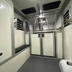 Oakley 3.5t grooms area with bench seat